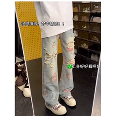 浅蓝色