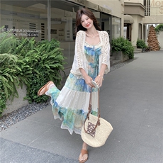【夏日】度假风吊带碎花长款连衣裙+防晒开衫A236-P185-k275，女装套装/套裙，2D148