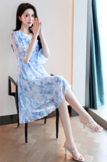 减龄2025超火雪纺垂感连衣裙子女夏季高端轻奢高级感小个子巨好看，女装连衣裙，罗得堡