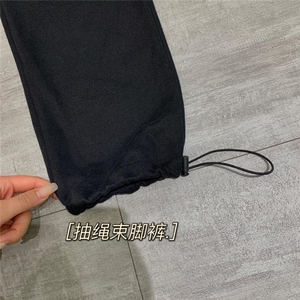 下脚抽绳卫裤图片