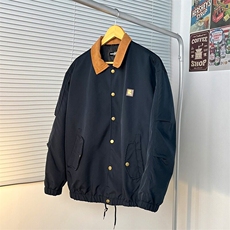 蓝色