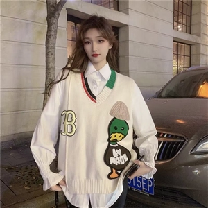 流行V领百搭马夹潮流ins时尚女原创设计气质日系新款简约原宿文艺图片