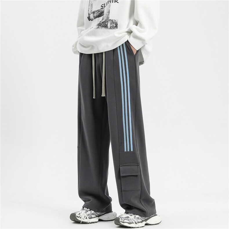 YK102P55控78春装模特图65棉时尚三杠美式休闲垂感拖地运动裤，女装休闲裤，电商A249