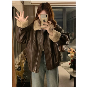 CC691-P135美拉德咖色复古羊羔毛皮衣外套女冬加厚加绒机车服夹克图片