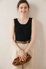 夏秋新款纯衫女无袖背心外穿修身显瘦低圆领套头坎肩短款，女装背心吊带，轩妮羊绒