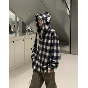 磨毛格子连帽上衣男春秋季青少年潮牌格纹长袖衬衫情侣款休闲外套图片