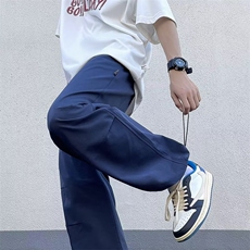 藏青色