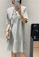 花边领针织连衣裙，女装连衣裙，日の谷