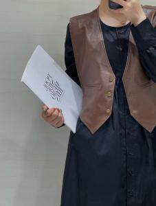 秋季新品，欧版套装，皮马甲搭衬衫连衣裙,女装职业装,More-Lee