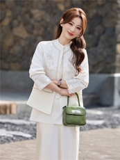 现货春装新款简约时尚休闲重工艺钉珠减龄马甲可组合三件套半裙衫，女装马甲，韩美纤衣