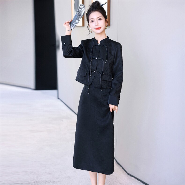 2025春时尚潮流减龄显瘦复古风盘扣立领两件套气质套装裙,女装套装/套裙,施恩睿棋