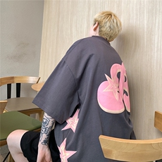 深灰色