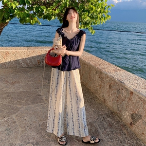 复古木耳边法式小香风套装2025新款女夏时尚超火背心休闲裤两件套图片
