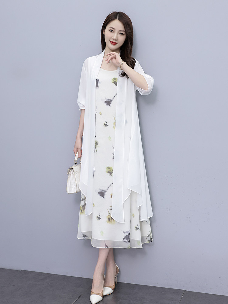 背心连衣裙女2025夏季新款防晒衣雪纺披肩开衫外搭裙子,女装连衣裙,秀美人生
