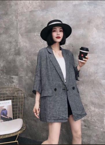 AX8108时尚洋气两粒扣小细格麻料西装外套图片