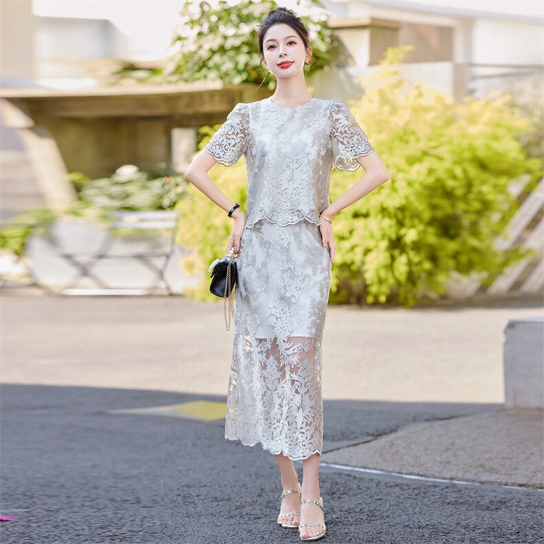 欧货高端缕空蕾丝上衣套装夏新款女减龄优雅气质显瘦开叉长裙,女装套装/套裙,微微衣阁