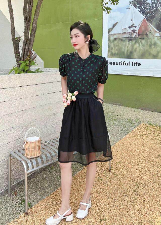 洋气款，波点套装裙，两色、三个尺码，女装职业装，依柏璐(1F)