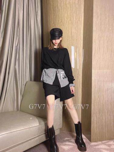 新品条纹拼接设计两件套，其它，G7V7