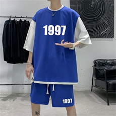 藏青色