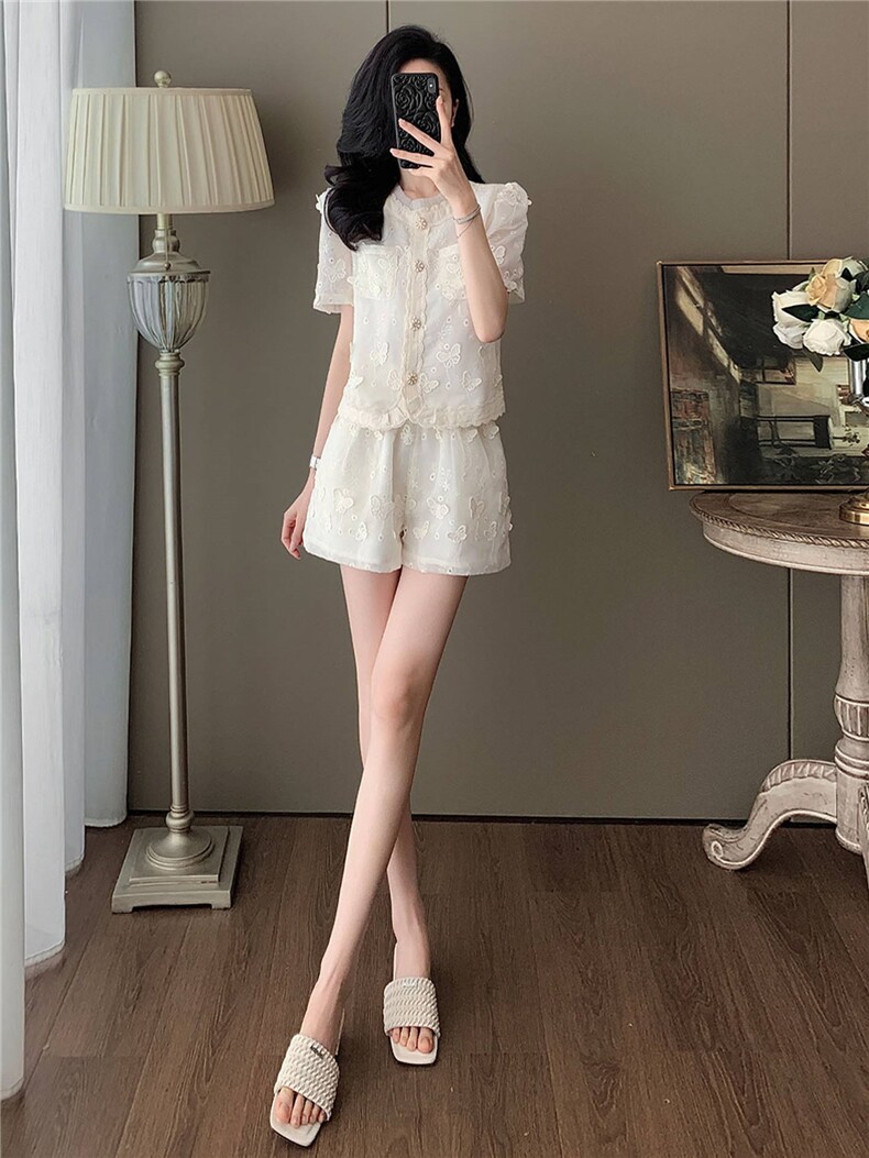 女夏新款小香风时尚减龄套装欧货精致提花刺绣圆领上衣短裤两件套,女装套装/套裙,江南