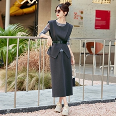 时尚套装女2025春秋新款小香风打底衫马甲半身裙三件套名媛设计感，女装套装/套裙，悠米