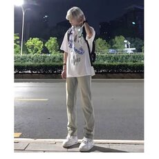 黄泥色