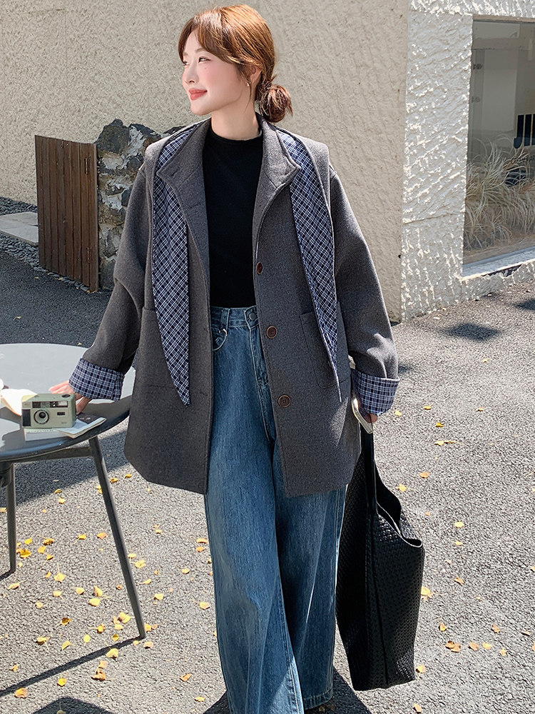韩系格子拼接毛呢外套女2025冬季宽松显瘦中长款大衣,女装毛呢外套,纯色衣恋