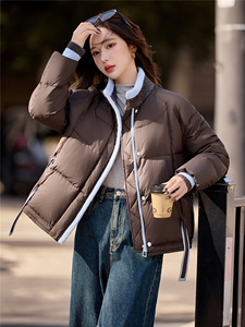 2025冬季新款小个子短款保暖泡芙羽绒服图片