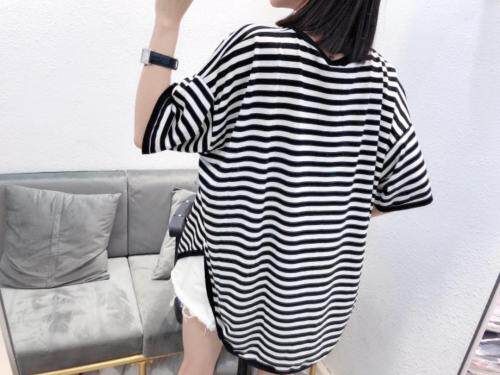 韩版冰丝条纹大T，女装，一杭