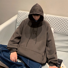 褐色