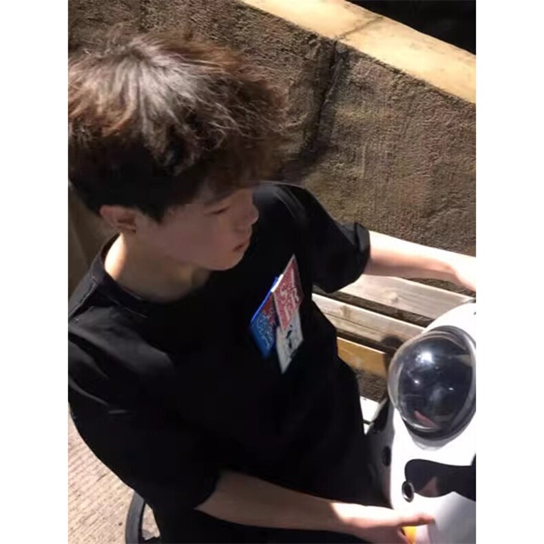 万针全刺绣工艺抖音得物高品质260克重磅纯棉双纱美式高街短袖T恤图片