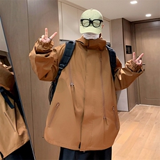 咖啡色