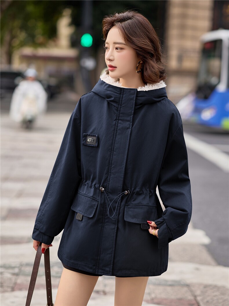 9115时尚加绒加厚中长款派克服,女装派克服,依路服饰