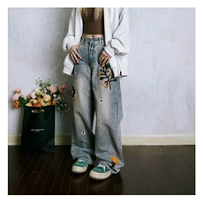 E05-P44美式浅蓝色重工水洗磨破钩花刺绣裤破洞直筒宽松牛仔裤，男装牛仔裤，电商B323A