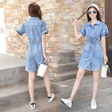 牛仔连体短裤连衣裤宽松阔腿裤收腰牛仔短裤8207601，女装牛仔裤，艾青服饰