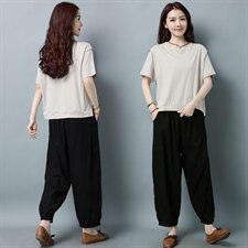 粉上衣+黑裤