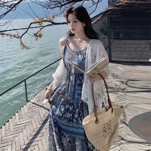 蓝色法式防晒衫吊带裙套装女2025春夏新款海边度假波西米亚连衣裙图片
