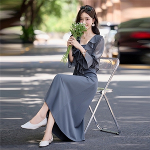 韩系穿搭吊带时尚套装裙女2025夏秋新款气质洋气显瘦两件套图片