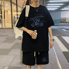 黑色