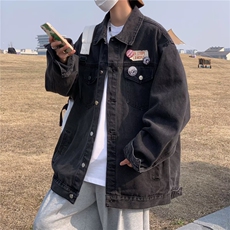 黑色