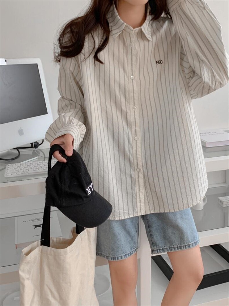 宽松质竖条刺绣字母衬衫，女装衬衫，DAP