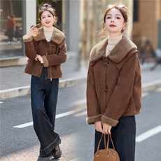 2025年冬季羊羔毛潮休闲新款短款外套，女装羊羔毛/颗粒绒，琦鑫阁（原依鑫阁）