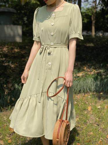 抽绉下摆连衣裙，女装连衣裙，Must Bloom绽放