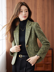 2025新款秋装气质修身含羊毛西装外套小个子上衣女，女装短外套，时尚风爆