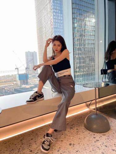 新款西装直筒裤～灰色，黑色～SML，女装西装，LOVELS