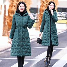 现货！专柜品质！2022冬装新款时尚长款羽绒服女连帽90%白鸭绒，女装羽绒服，铭街依杨