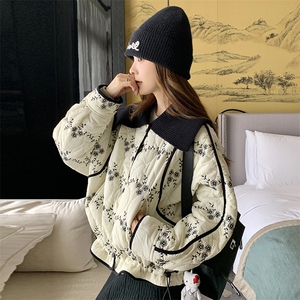 现货 撞色毛线娃娃领刺绣轻薄棉服 2C159-7683-P165-K248图片