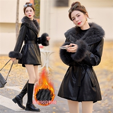 2025冬季新款真狐狸毛90白鸭绒皮质高级羽绒服纯色真毛领真袖毛，女装皮草，韩宇舍