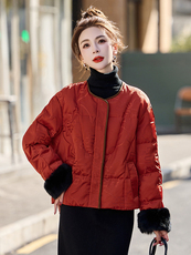 短款羽绒服女2024冬季新款今年流行新中式国风妈妈洋气红色厚外套，女装羽绒服，依如秀(原杭风阁)