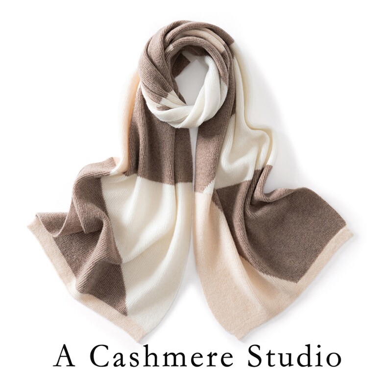 冬季2025新款时尚百搭通勤三拼色围巾，围巾，蒙娇羊绒